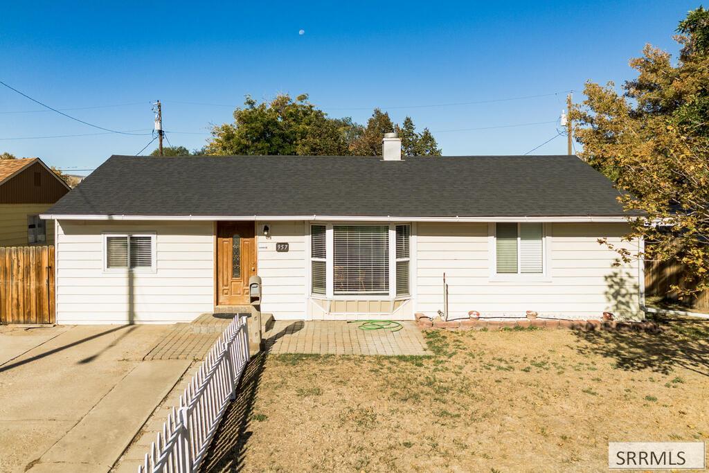 MLS #2189604 image #0