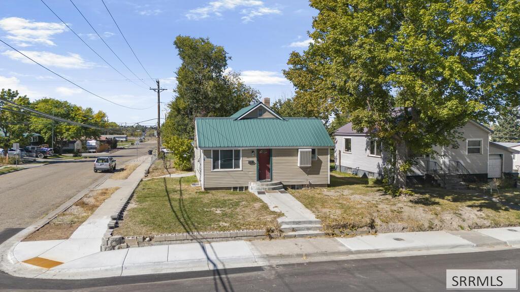 MLS #2189614 image #0
