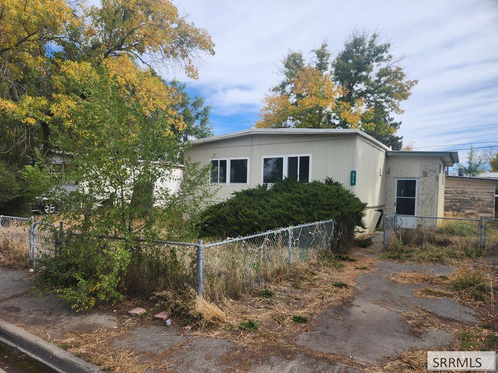 MLS #2189627 image #0