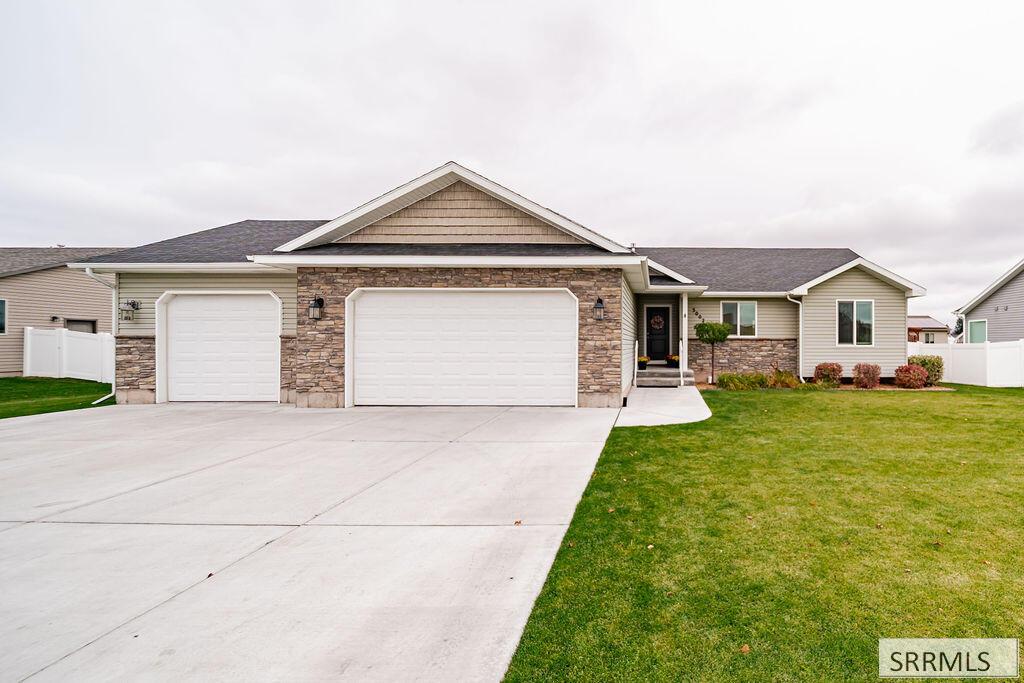 MLS #2189827 image #0