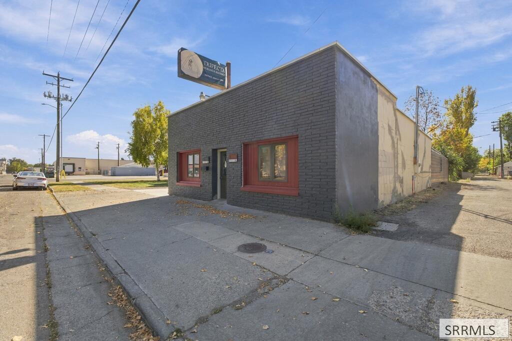 MLS #2189832 image #0
