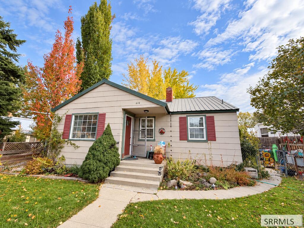 MLS #2189836 image #0