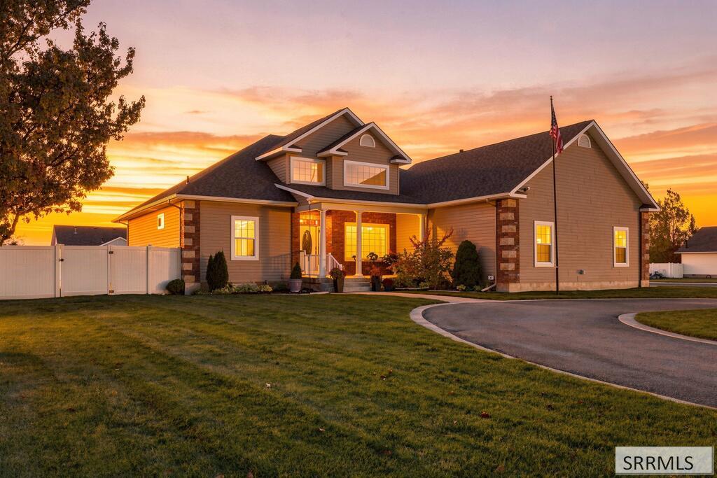 MLS #2189838 image #0