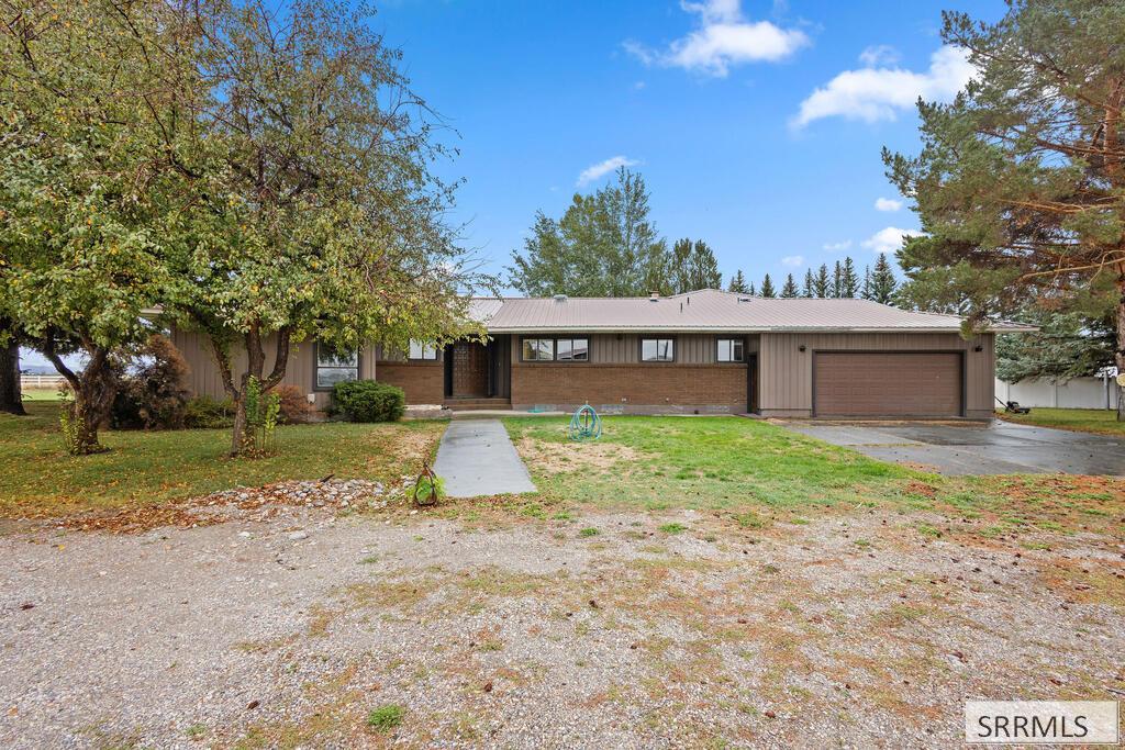 MLS #2189901 image #0