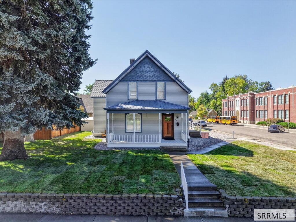 MLS #2189921 image #0