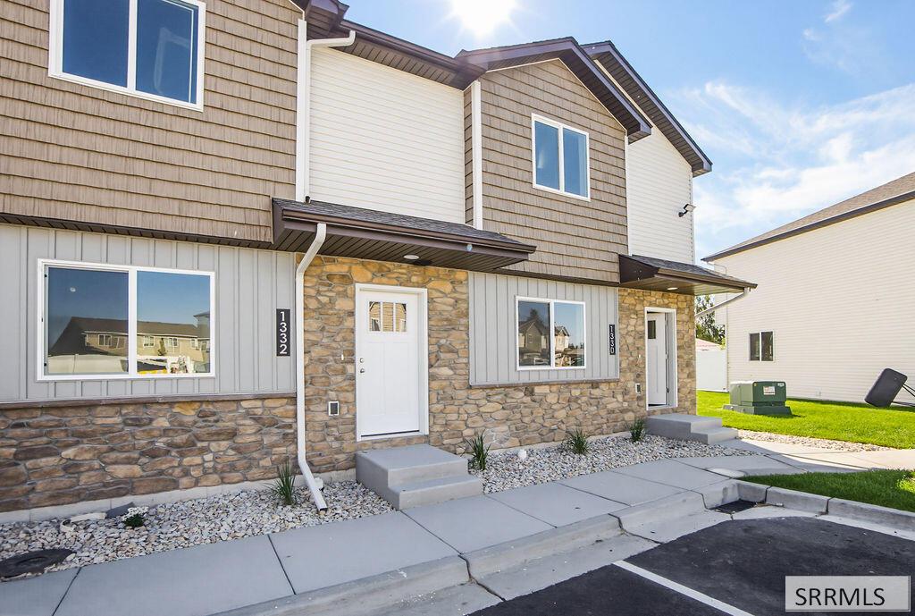 MLS #2189962 image #0